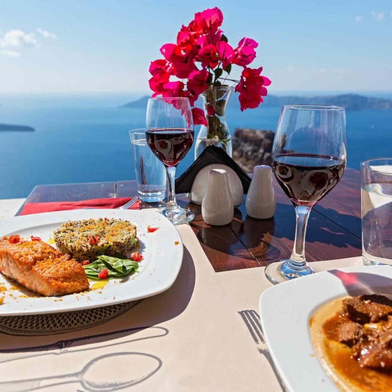 https://www.locfind.eu/wp-content/uploads/2017/10/restaurant-italian-25-1280x1280.jpg